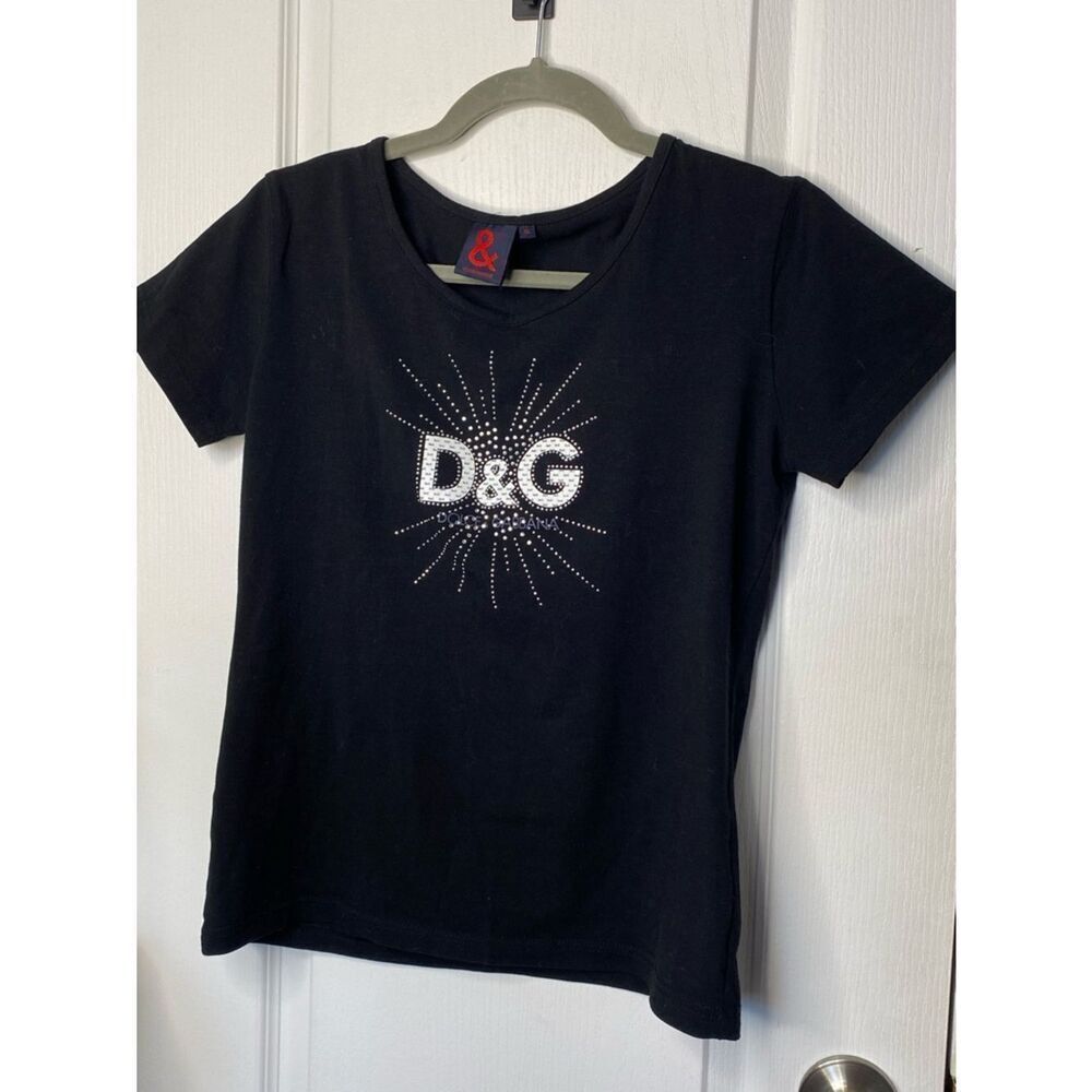 🛍️ D&G Authentic Black Short Sleeve Tee with Sparkling Logo - Picture 3 of 13